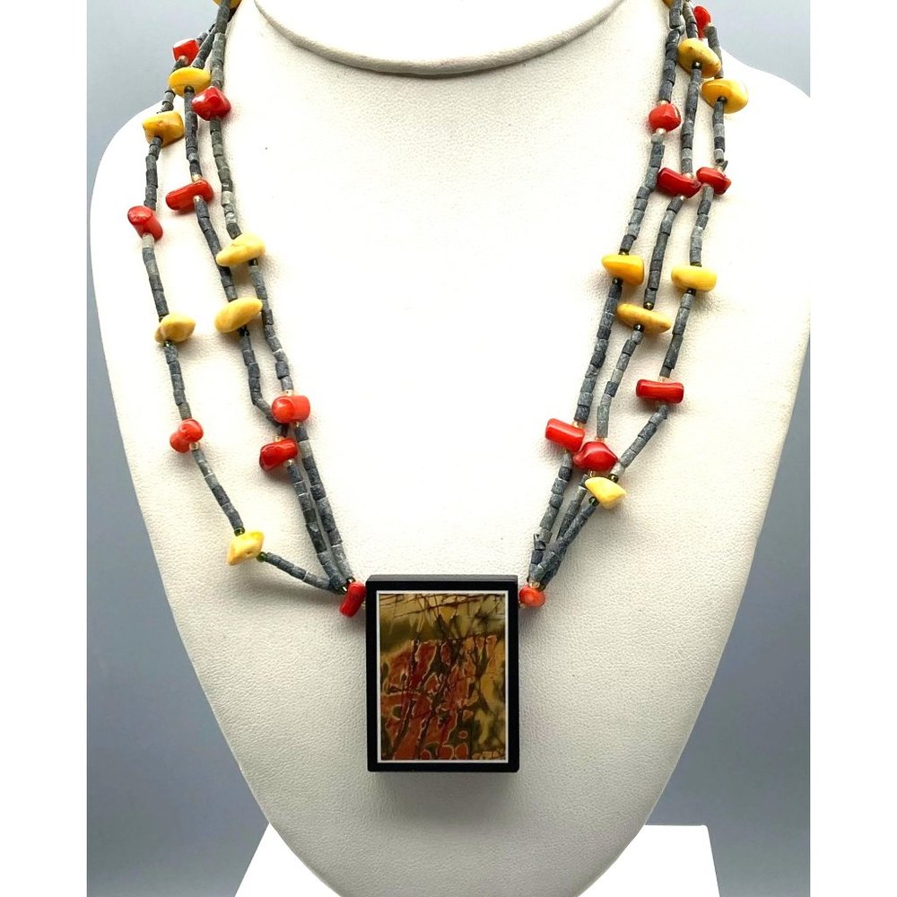 Vintage Tri Color Jade Choker, Unique Beaded Necklace with Pendant and Hook
